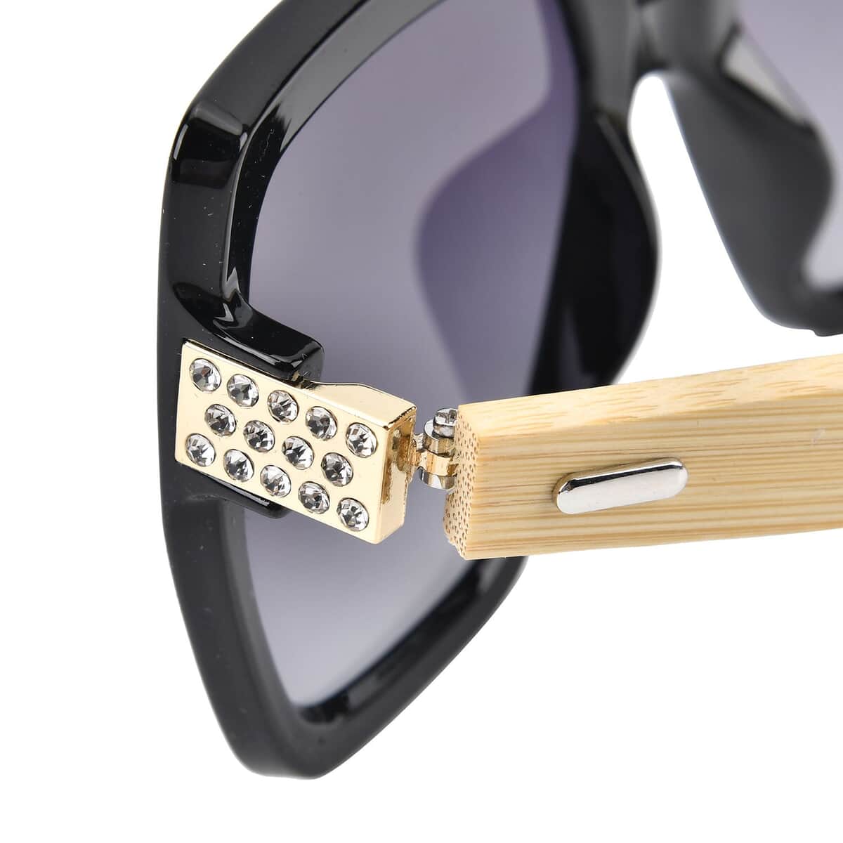 UV400 and Polarized PC Sunglasses with Bamboo Temples, Pouch and Case image number 4
