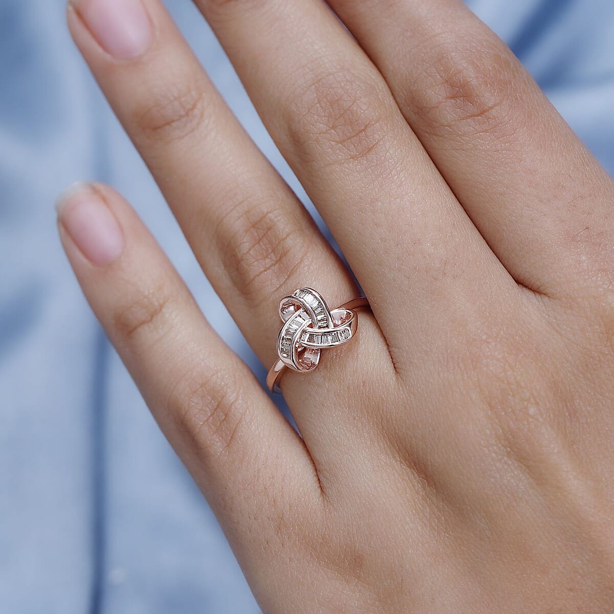 D'Joy Natural Champagne Diamond 0.25 ctw Knot Ring in Vermeil Rose Gold Over Sterling Silver (Size 11.0) image number 2