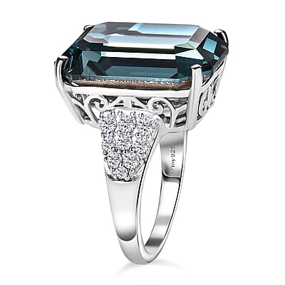 Designer Premium Indian Sapphire Color Austrian Crystal and Simulated Diamond Ring in Platinum Over Sterling Silver (Size 10.0) 0.70 ctw