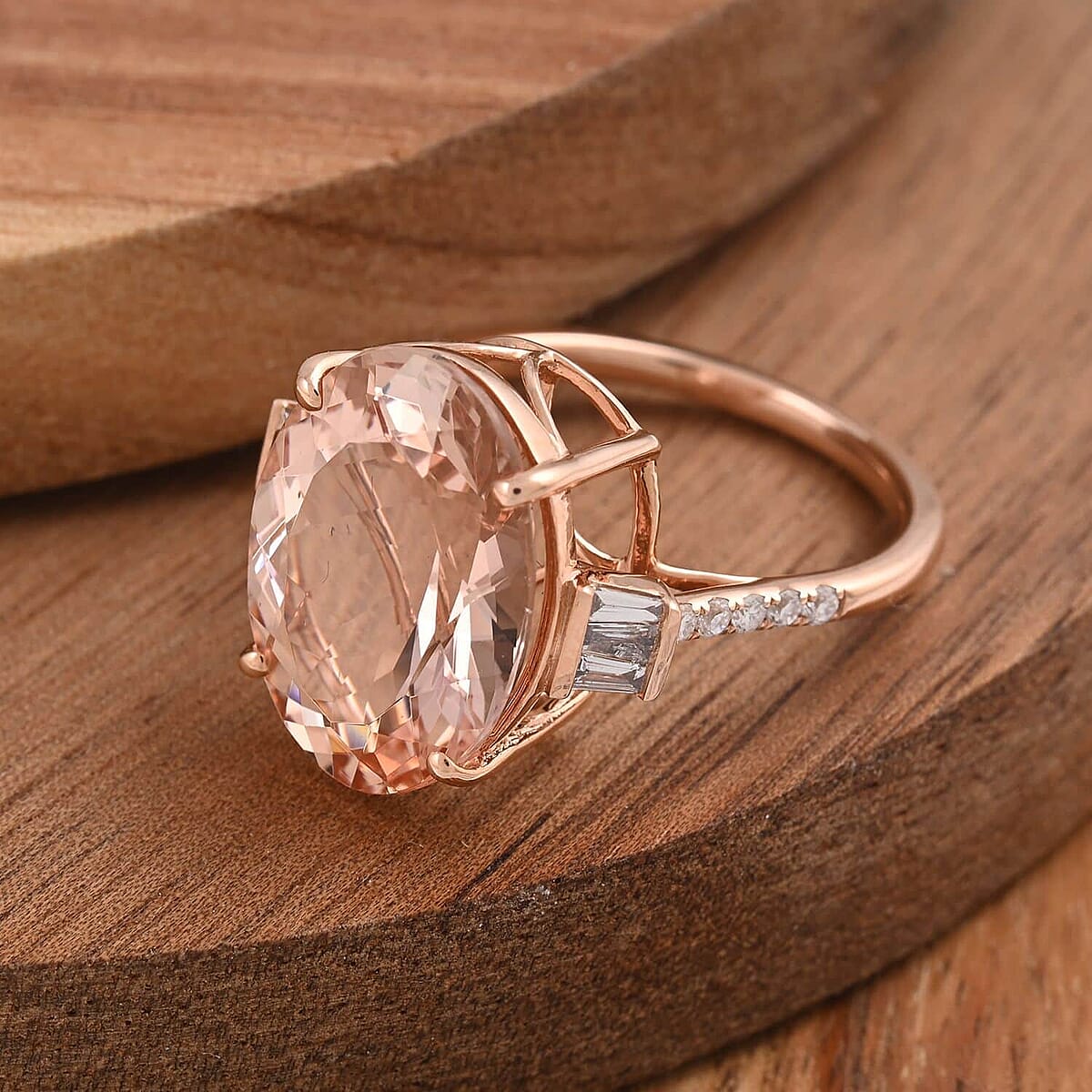 Certified and Appraised Iliana 18K Rose Gold AAA Marropino Morganite and G-H I1 Diamond Ring (Size 10.5) 10.10 ctw image number 1