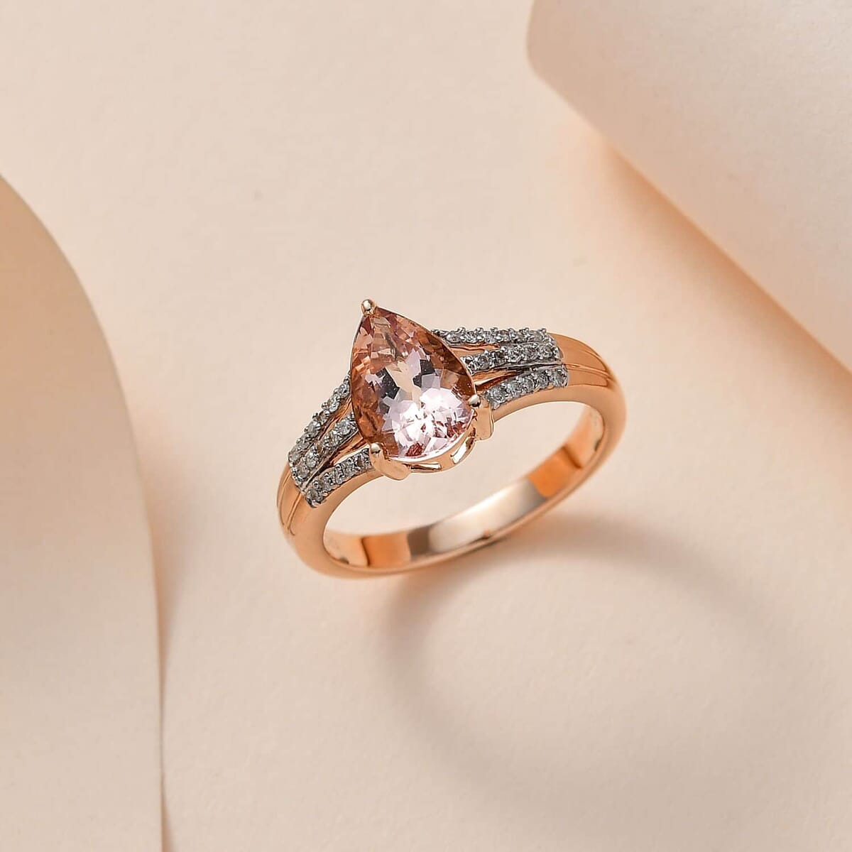 Luxoro 10K Rose Gold Premium Pink Morganite and Diamond Ring (Size 8.5) 1.75 ctw image number 1