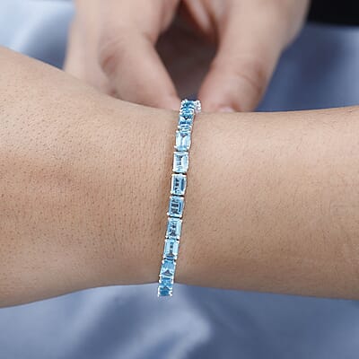 Betroka Blue Apatite 15.30 ctw Tennis Bracelet in Platinum Over Sterling Silver (6.50 In)