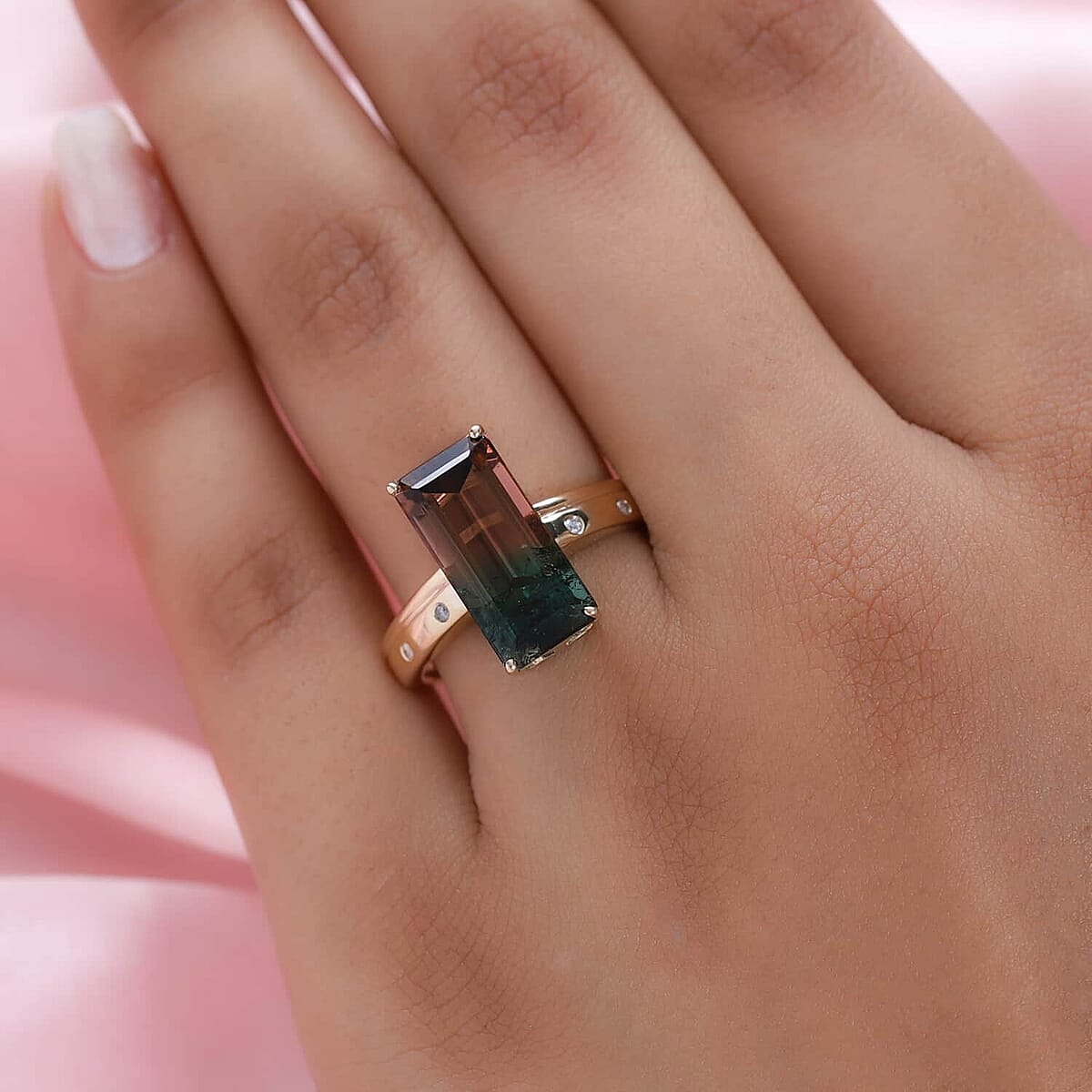 Luxoro 10K Yellow Gold Premium Watermelon Tourmaline and G-H I3 Diamond Ring (Size 6.5) 5.90 ctw image number 2