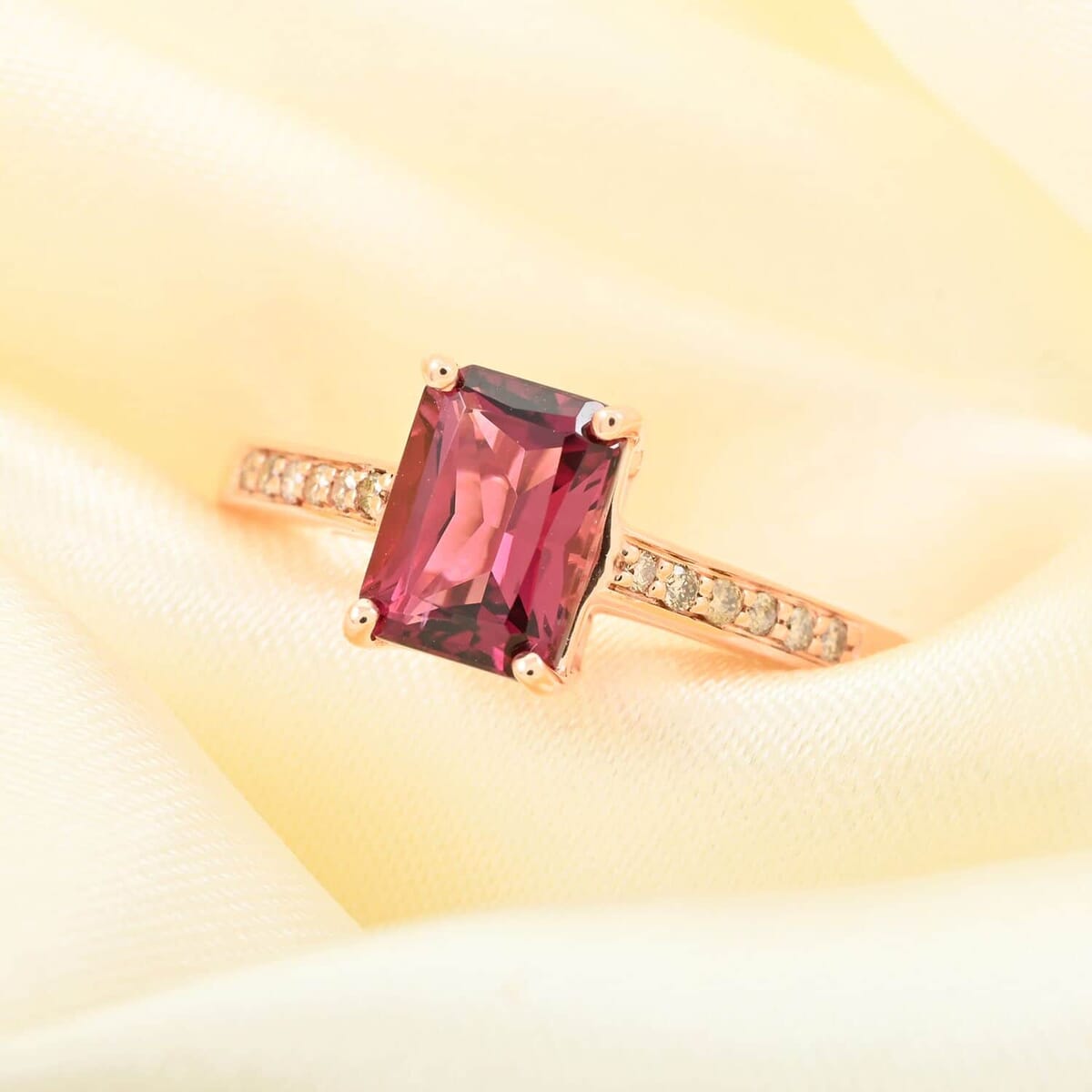 Certified & Appraised Luxoro 14K Rose Gold AAA Ouro Fino Rubellite and G-H I2 Diamond Ring (Size 5.0) 1.50 ctw image number 1