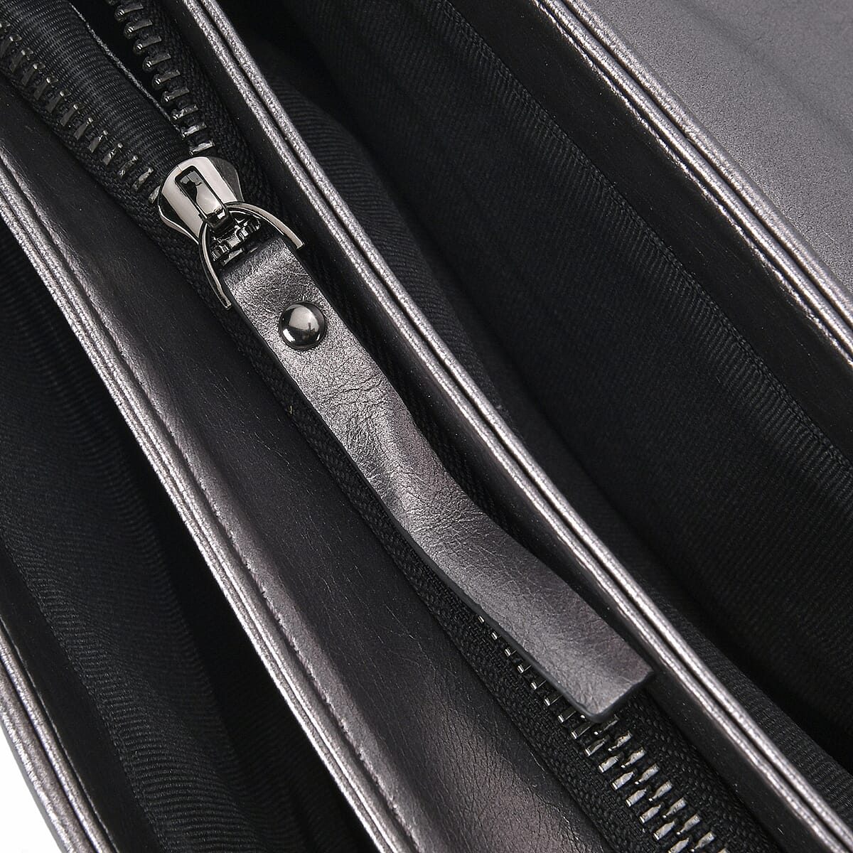 Gray Genuine Leather Crossbody Bag With Shoulder Strap image number 5