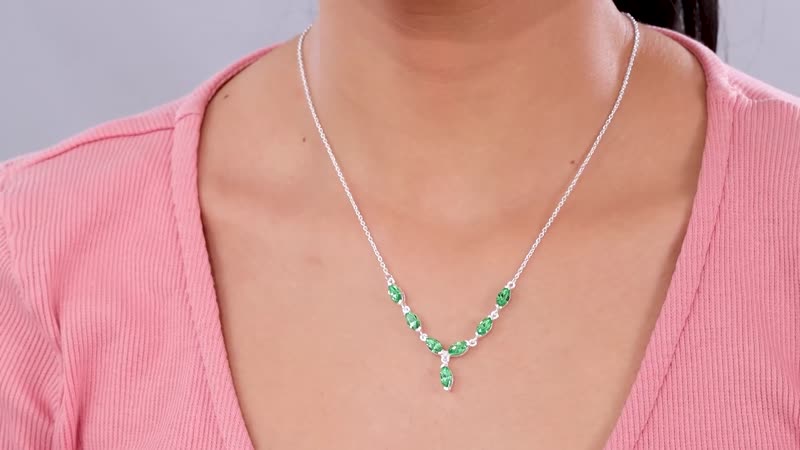 Peridot Color Crystal Necklace 18 Inches in Sterling Silver