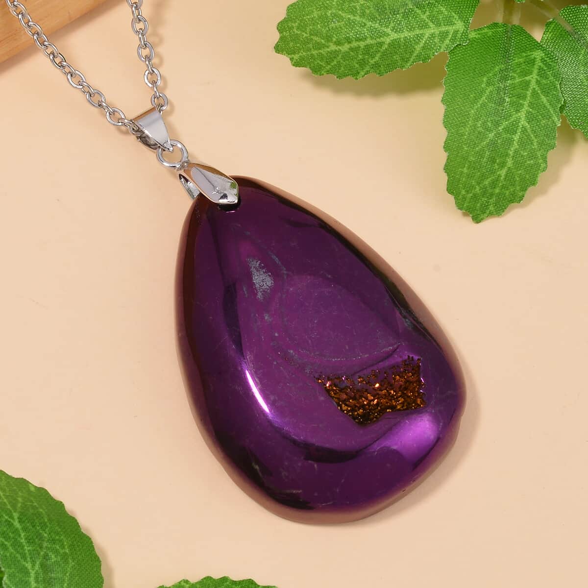 Purple Color Plated Drusy Quartz Pendant Necklace 20 Inches in Stainless Steel 125.00 ctw image number 1