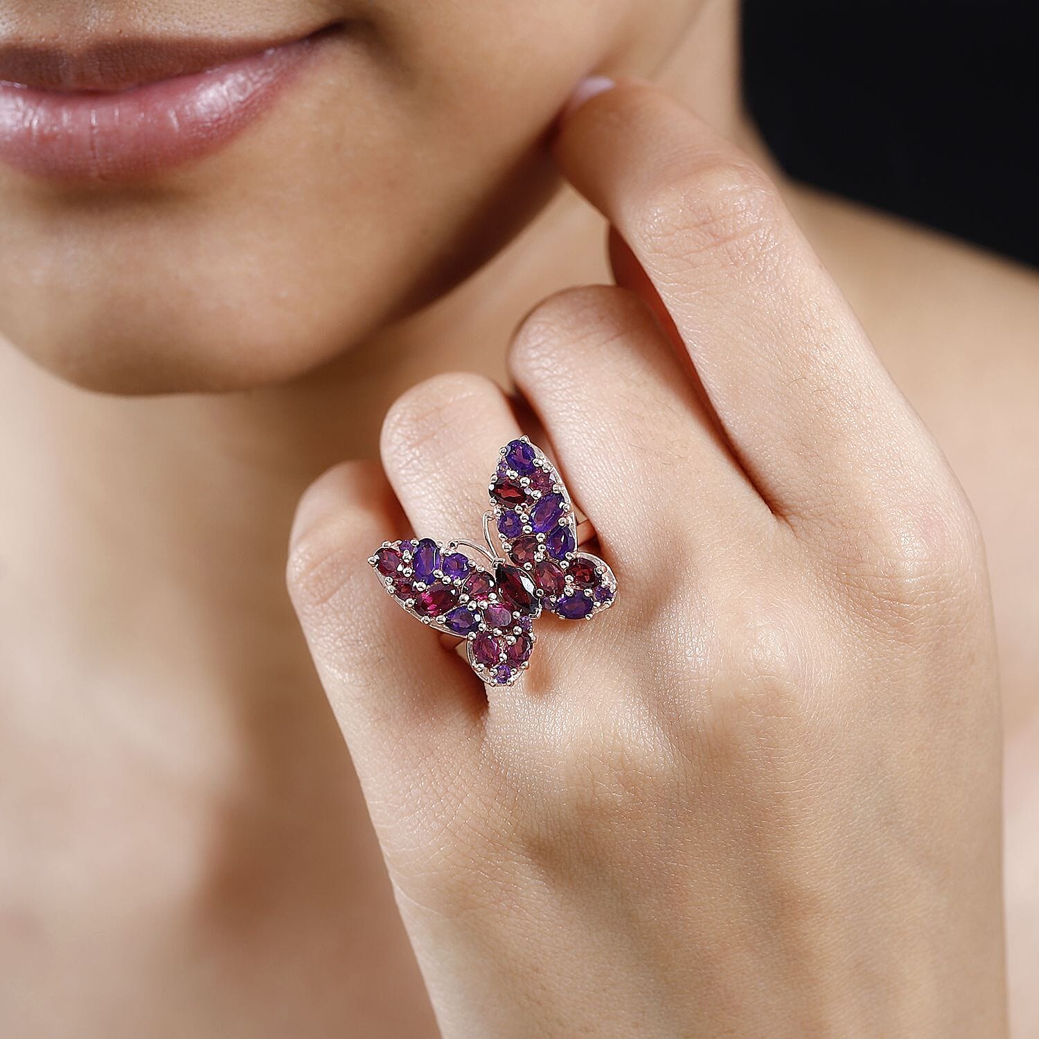 Orissa Rhodolite Garnet and Lusaka Amethyst Butterfly Ring in Vermeil Rose Gold Over Sterling Silver (Size 10.0) 4.25 ctw