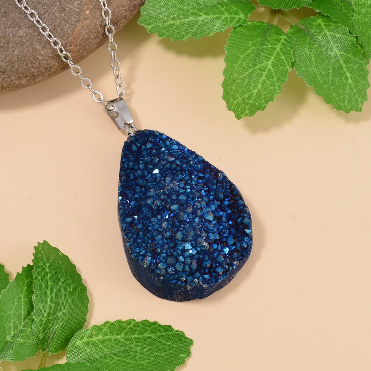 Coated Blue Drusy Quartz Pendant Necklace 20 Inches in Stainless Steel 85.00 ctw image number 1