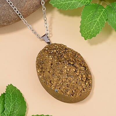 Gold Color Plated Drusy Quartz Pendant Necklace 20 Inches in Stainless Steel 85.00 ctw