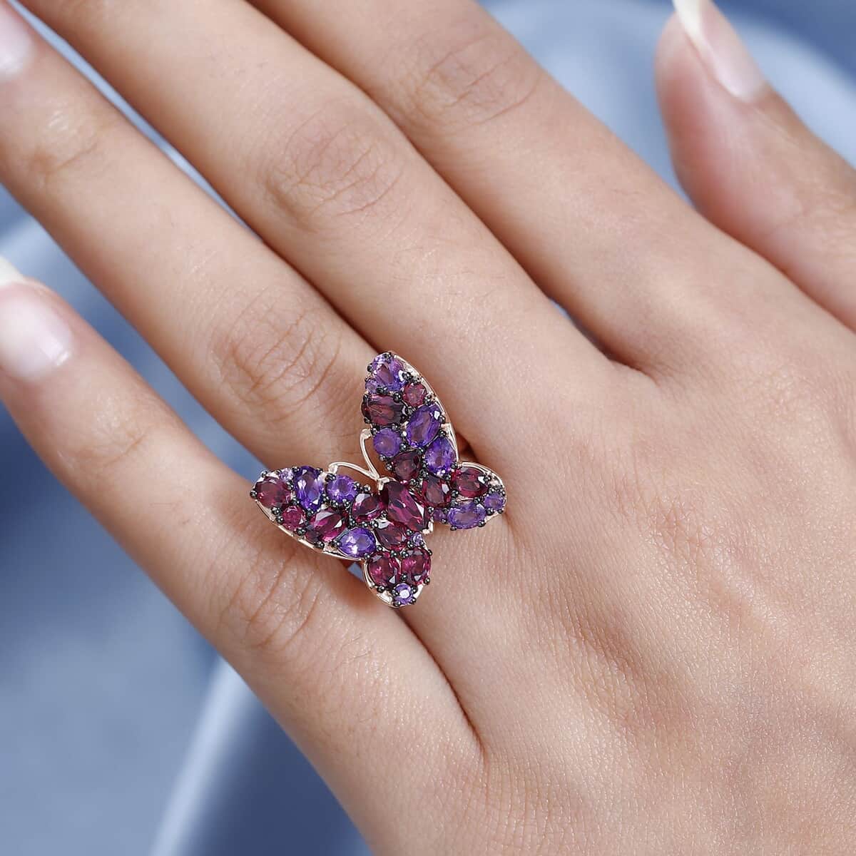 Orissa Rhodolite Garnet and Amethyst Butterfly Ring in Vermeil Rose Gold Over Sterling Silver (Size 5.0) 4.35 ctw image number 2