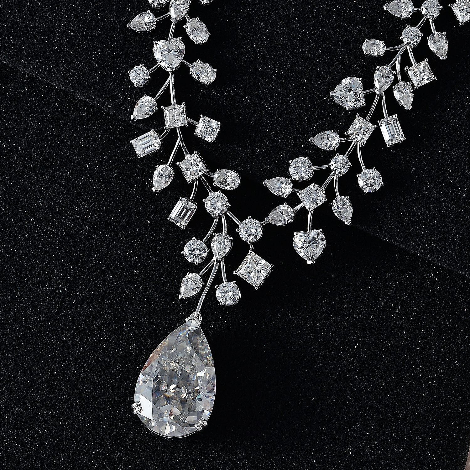 Buy Moissanite 142.50 ctw Necklace in Platinum Over Sterling