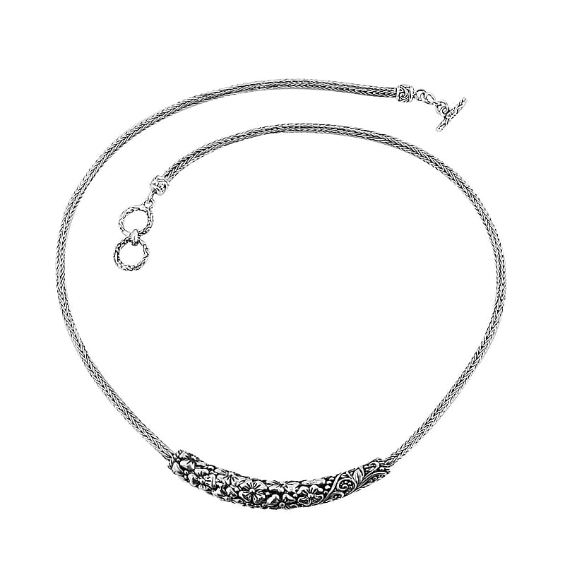 Bali Legacy Sterling Silver Frangipani with Filigree Necklace 18-19 Inches 21 Grams