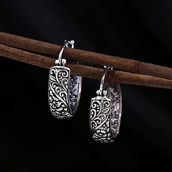 Filigree - Product card gallery slide 2 (10177312031033)