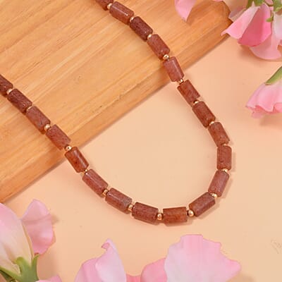 Strawberry Quartz 12x8mm Necklace 18-20 Inches in Goldtone 201.40 ctw