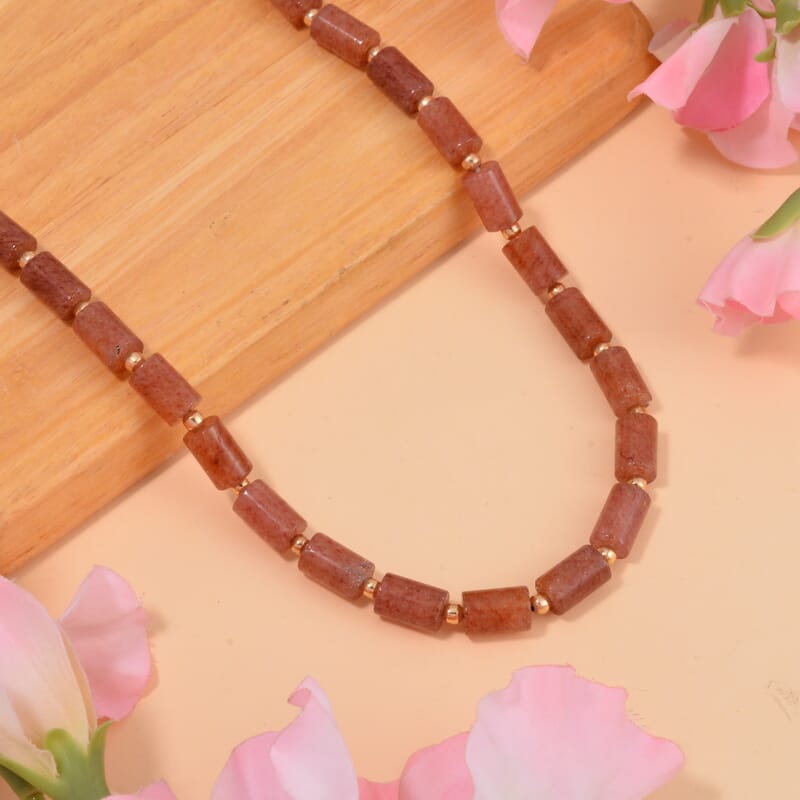 Strawberry Quartz 12x8mm Necklace 18-20 Inches in Goldtone 201.40 ctw