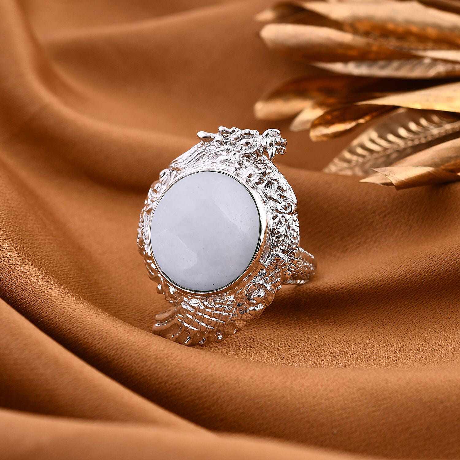 Bali Legacy Natural Jade Dragon 18.25 ctw Ring in Sterling Silver (Size 10.0)