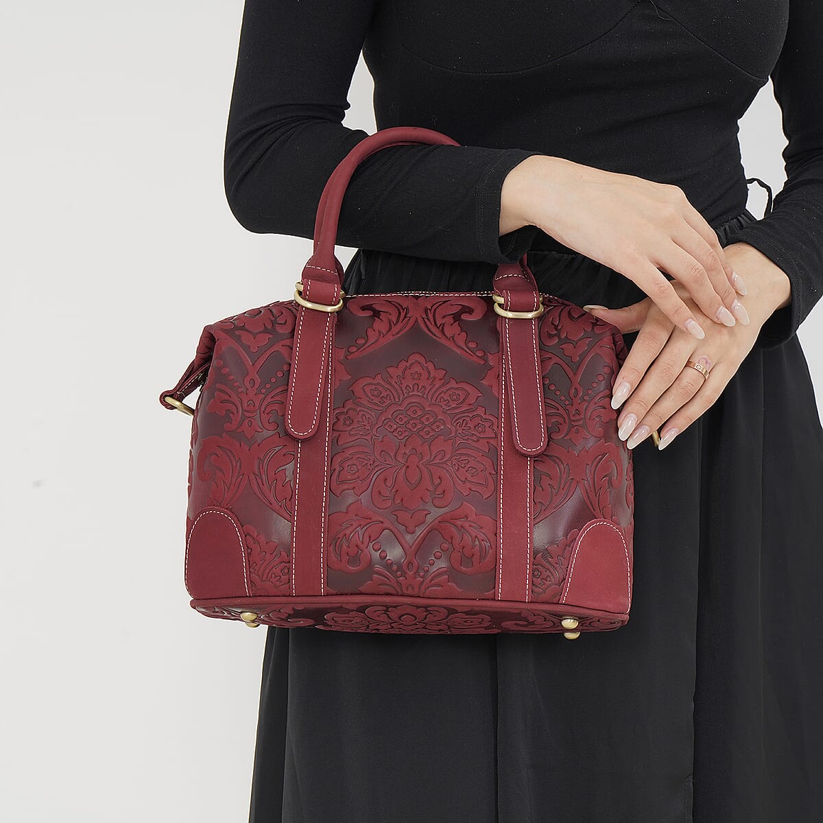 Italy Retro Noble Collection Burgundy Color Genuine Leather Crossbody Bag With Handle Drop and Shoulder Strap image number 2