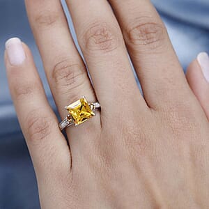 Designer Premium Sunflower and Topaz Color Austrian Crystal, Simulated Diamond Ring in Platinum Over Sterling Silver (Size 6.0)