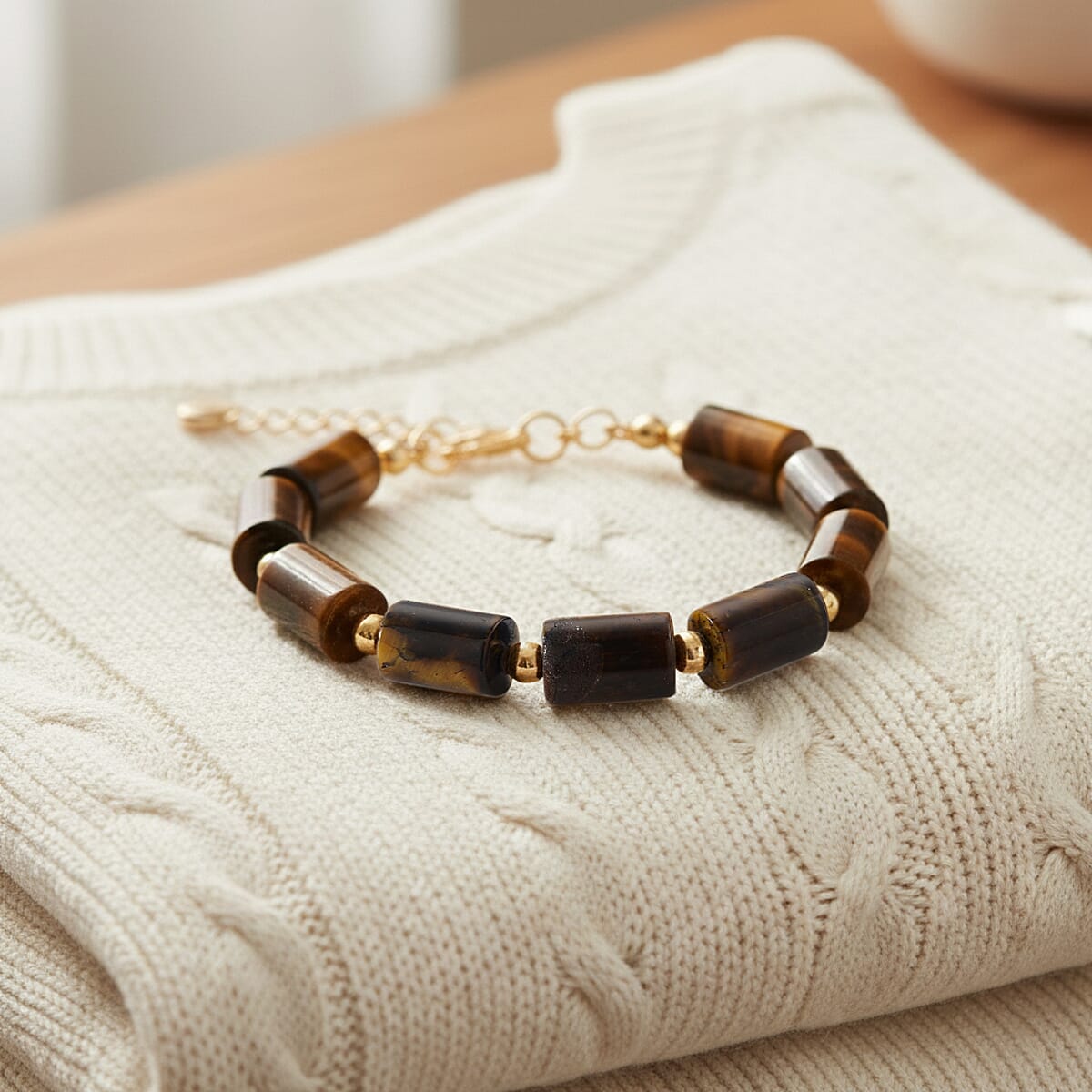 Yellow Tigers Eye 93.65 ctw Barrel Bracelet in Goldtone (7-9In) image number 1