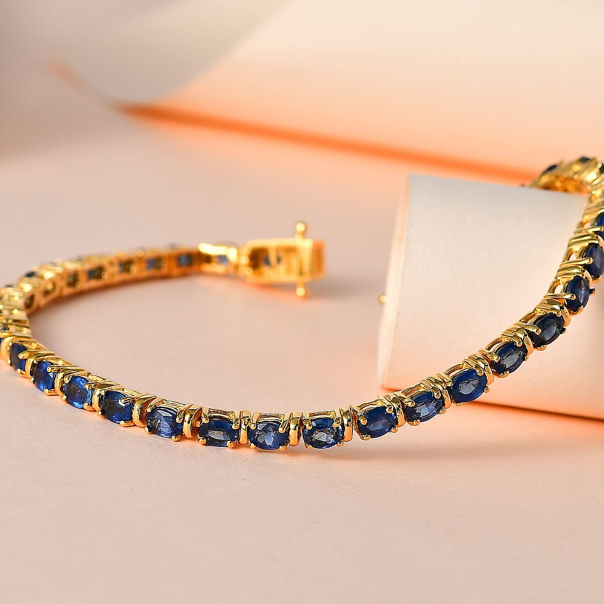 Premium Ceylon Blue Sapphire 7.15 ctw Tennis Bracelet in Vermeil Yellow Gold Over Sterling Silv (7.25 In) image number 1
