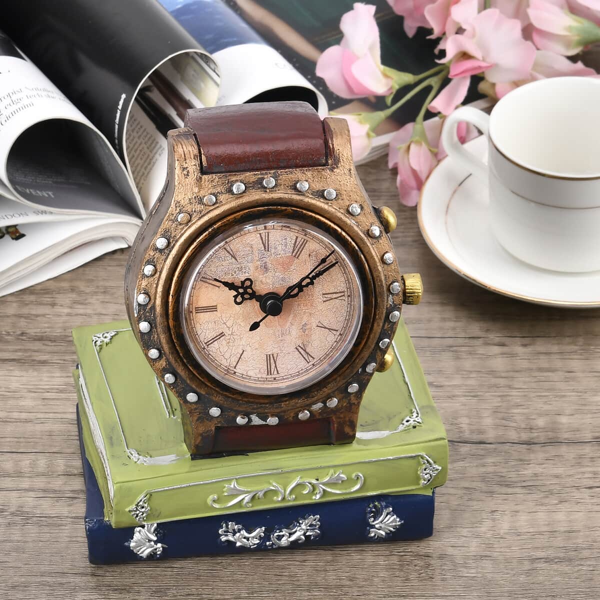 Watch Placed on Two Books Pattern Resin Clock (AA Battery Not Included) image number 1