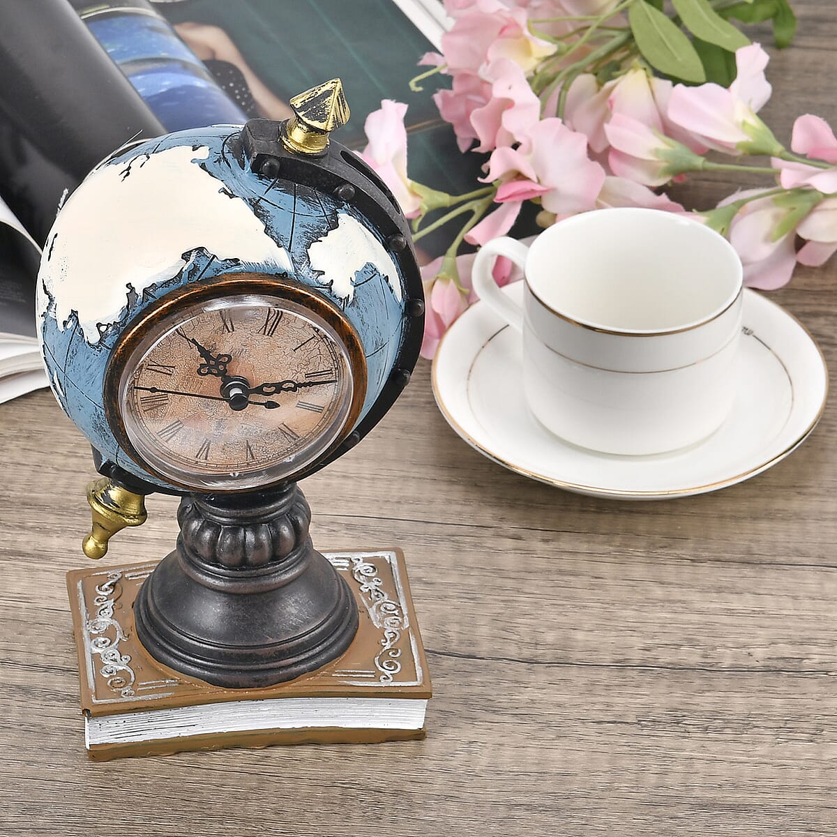 Globe Pattern Resin Clock (AA Battery Not Included) image number 1