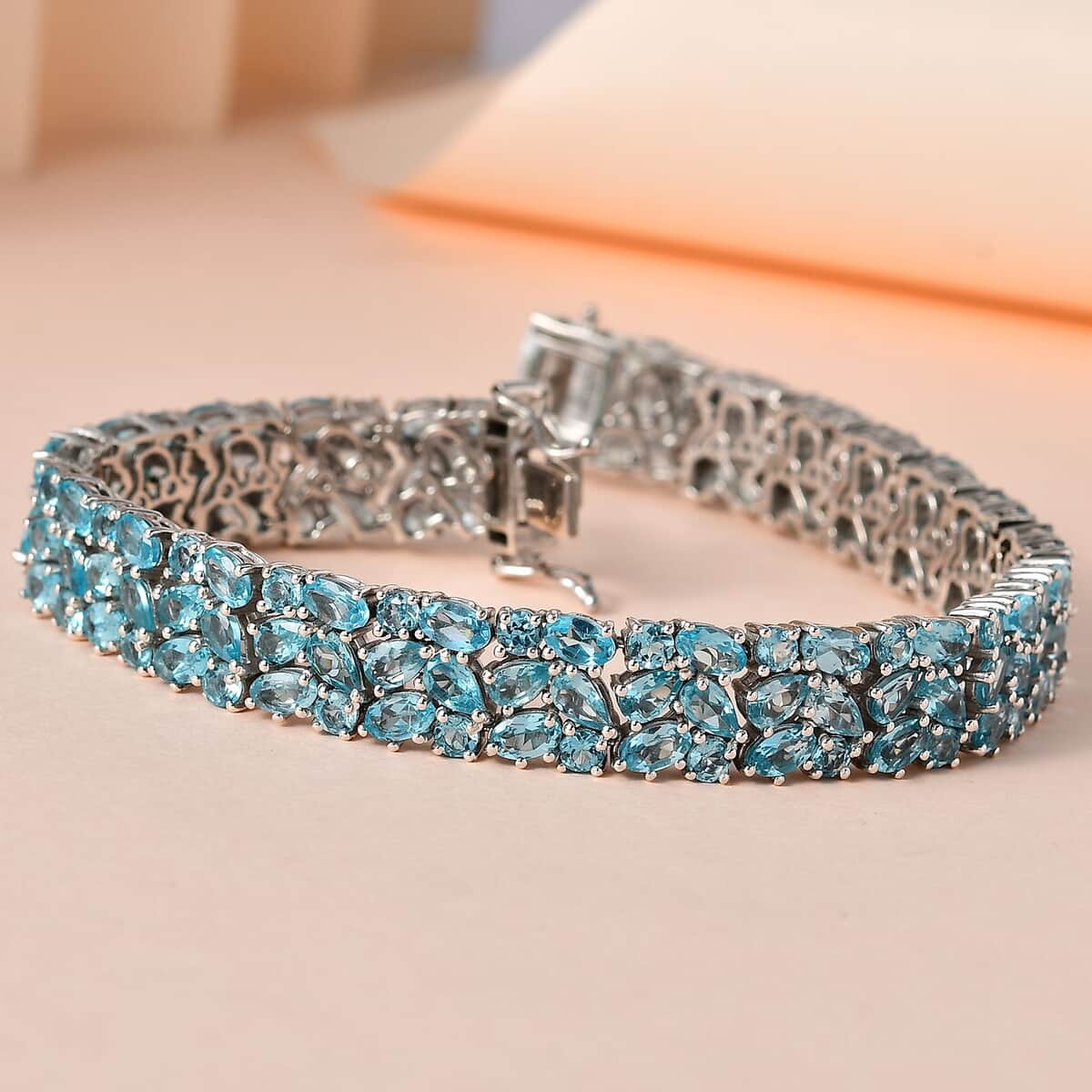 Betroka Blue Apatite Bracelet in Platinum Over Sterling Silver (7.25 In) 26.85 ctw image number 1