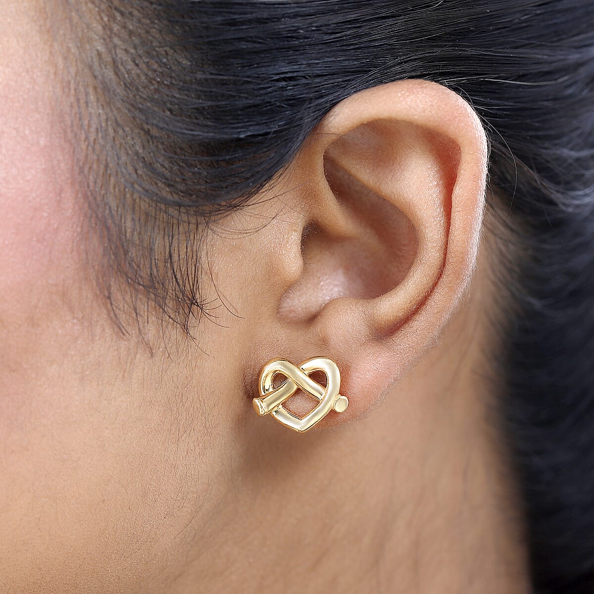 Vermeil Yellow Gold Over Sterling Silver Heart Stud Earrings 4.20 Grams image number 2