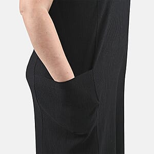 Tamsy Black Solid Textured Double Rib Knit V-Neck Jumpsuit - M