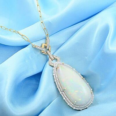 Luxoro 14K Yellow Gold Ethiopian Welo Opal and G-H I2 Diamond Necklace (18 Inches) 11.55 Grams 30.18 ctw