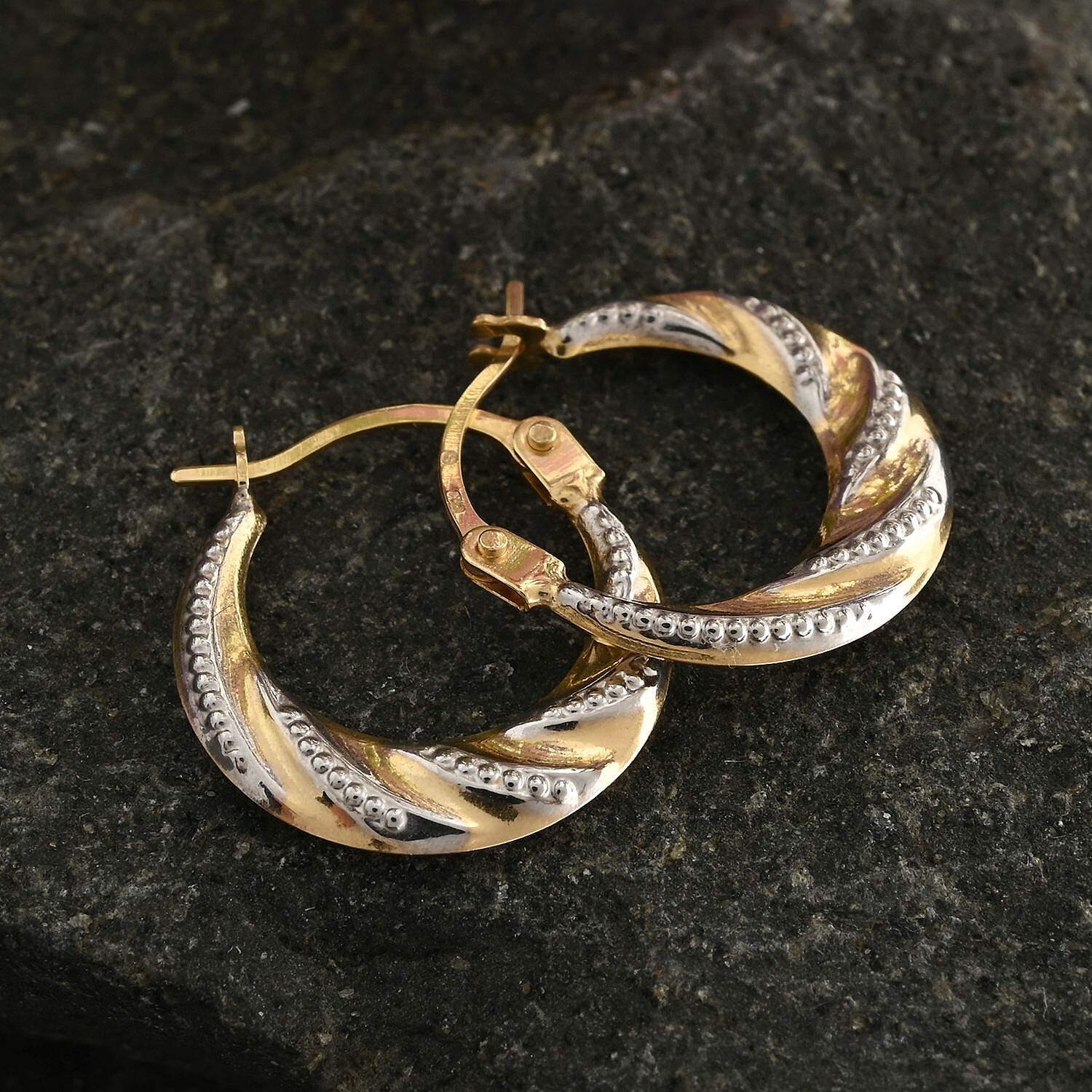 Hoop Earrings in 14K Yellow and White Gold 0.46 Grams