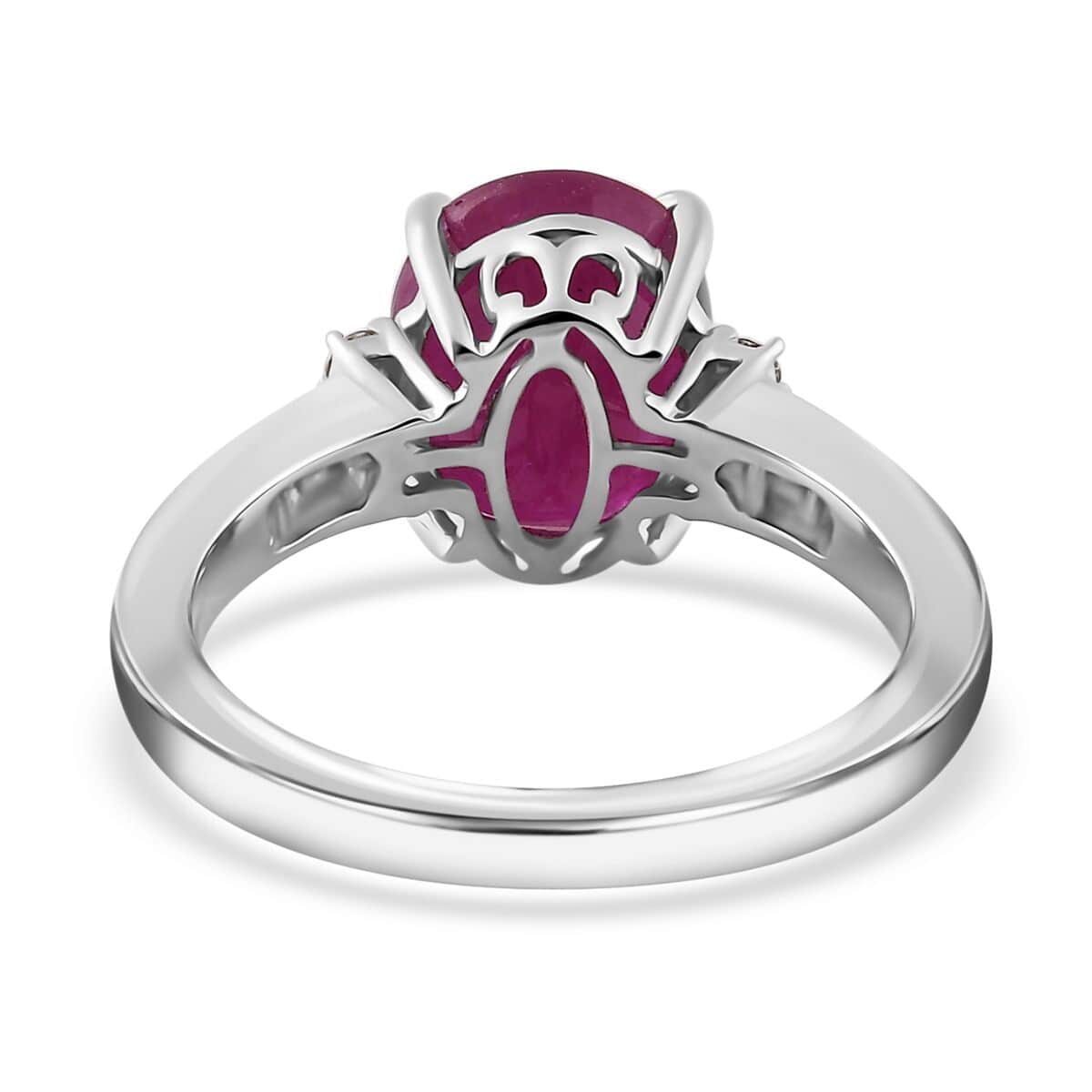 Luxoro 14K White Gold AAA Mozambique Ruby and G-H I2 Diamond Ring (Size 6.0) 3.25 ctw image number 4