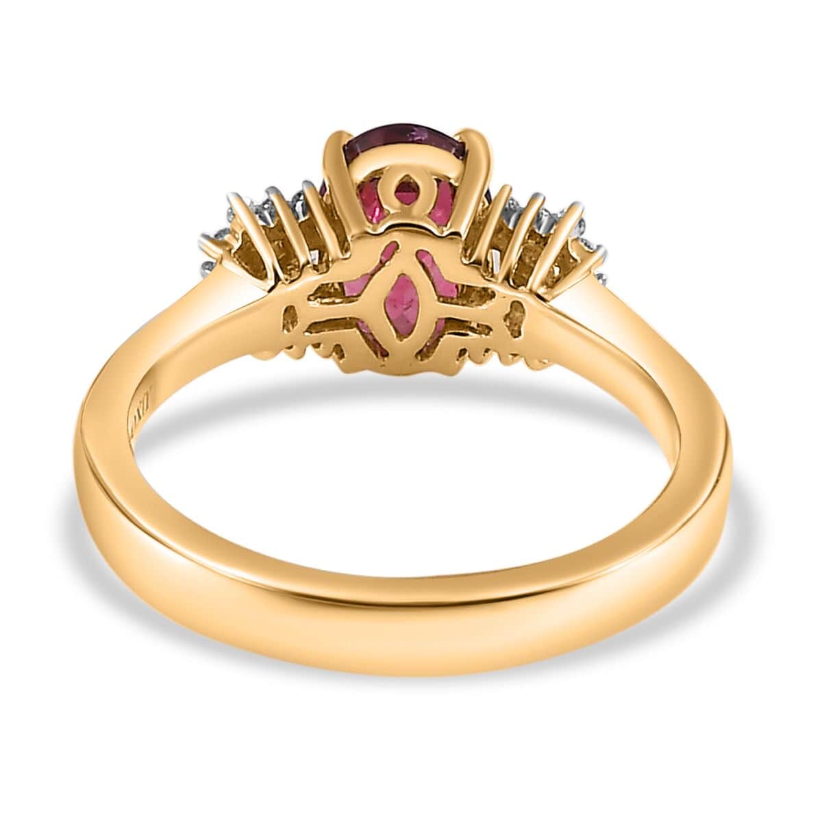 Luxoro 10K Yellow Gold AAA Ouro Fino Rubellite and G-H I2 Diamond Ring (Size 7.0) 1.45 ctw image number 4