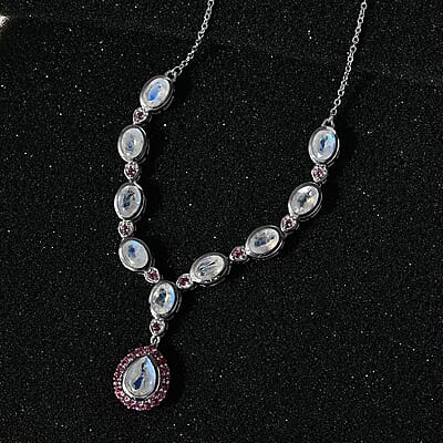 Premium Moon Glow Moonstone and Lotus Garnet Necklace 18-20 Inches in Platinum Over Sterling Silver 8.85 ctw