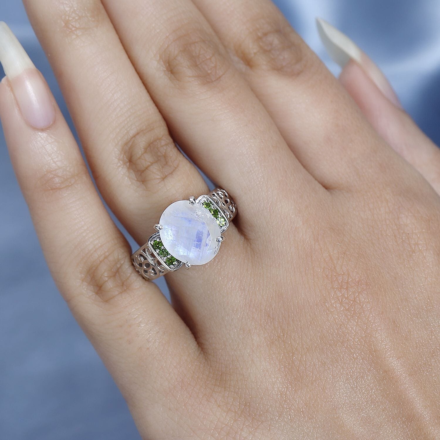 Premium Rainbow Moonstone and Chrome Diopside Ring in Platinum Over Sterling Silver (Size 10.0) 4.60 ctw