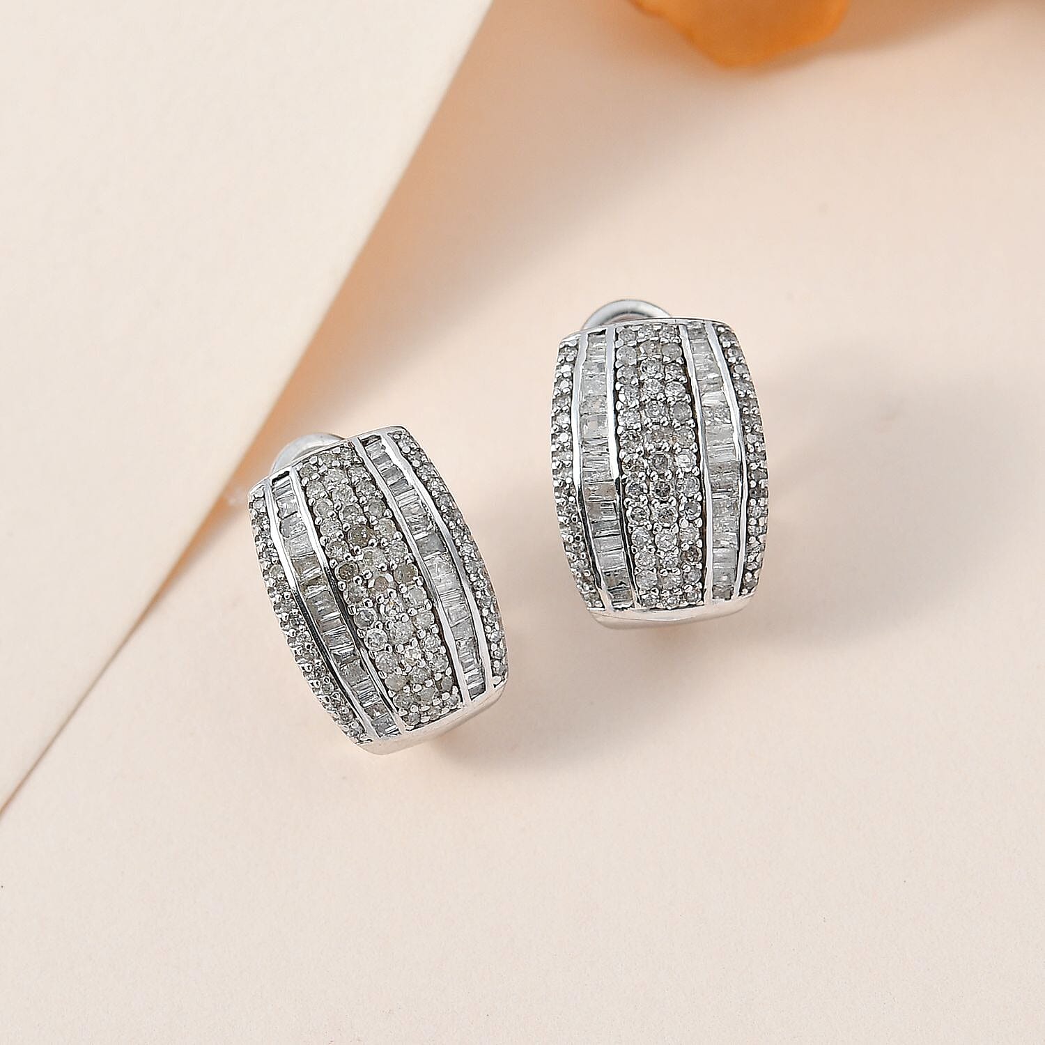 Diamond - Product card gallery slide 2 (9431962681599)