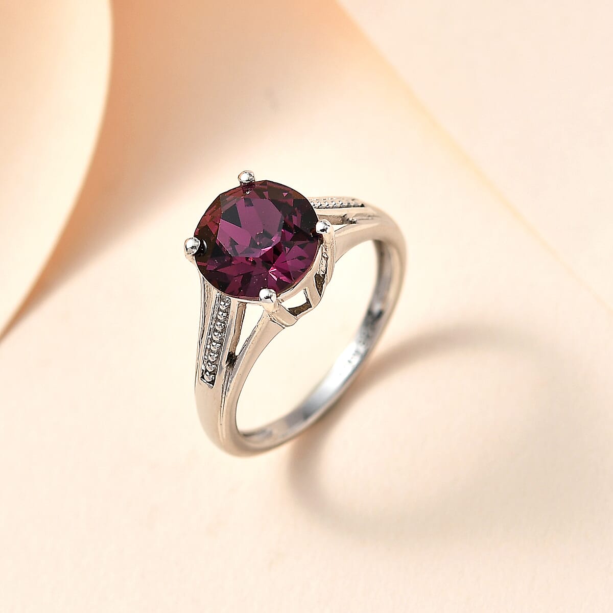 Designer Premium Foilback Amethyst Color Austrian Crystal Solitaire Ring in Platinum Over Sterling Silver (Size 10.0) image number 1