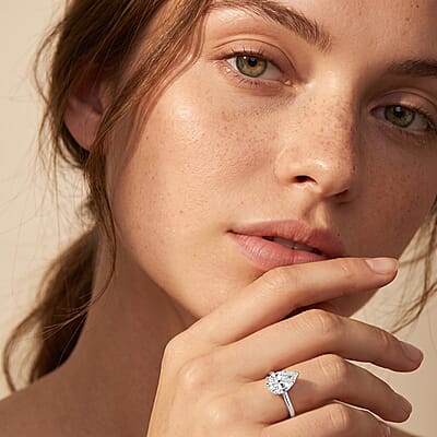 950 Platinum E-F VS Lab Grown Diamond Solitaire Ring (Size 5.0) 1.00 ctw