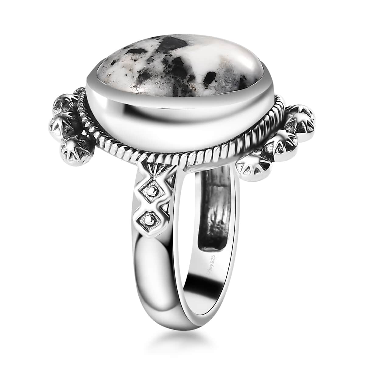 Artisan Crafted White Buffalo Solitaire Ring in Sterling Silver (Size 7.0) 9.50 ctw image number 3