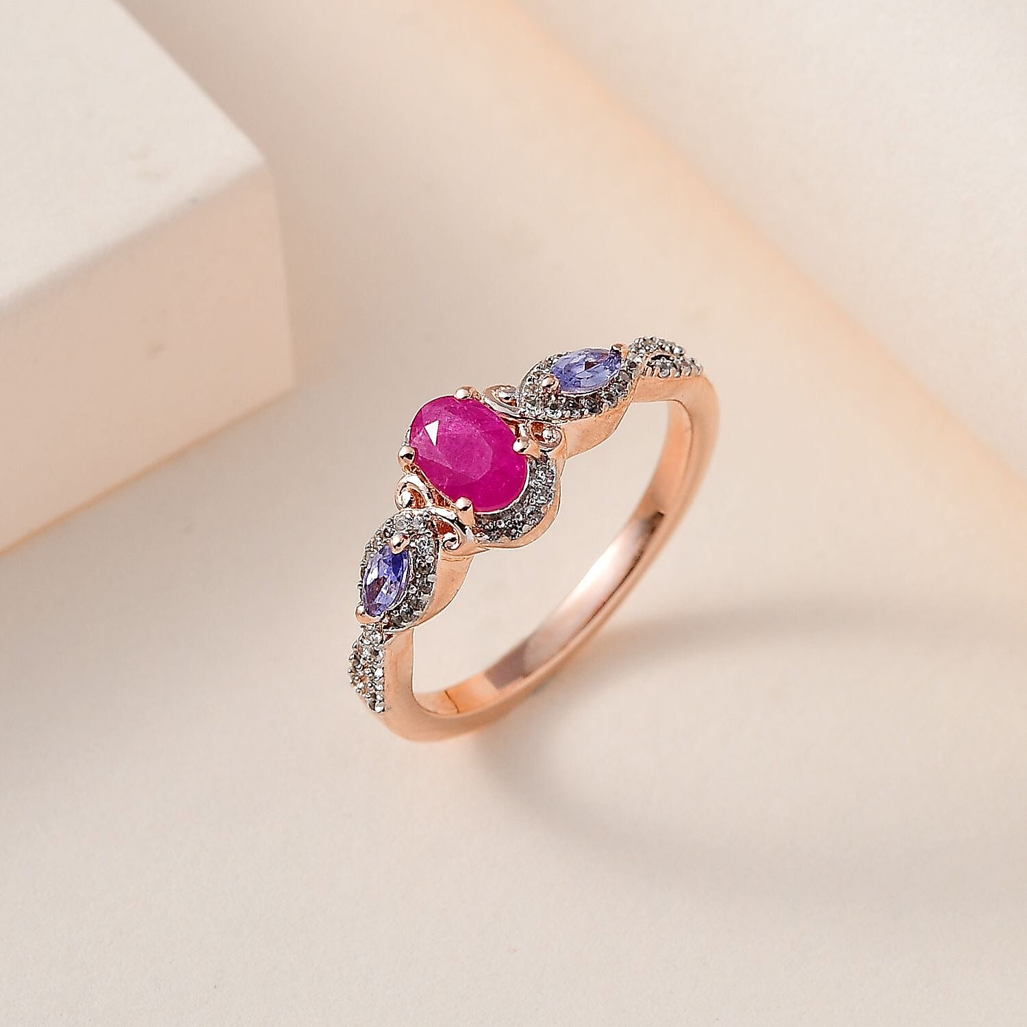 10 - Product card gallery slide 2 (10145213546779)