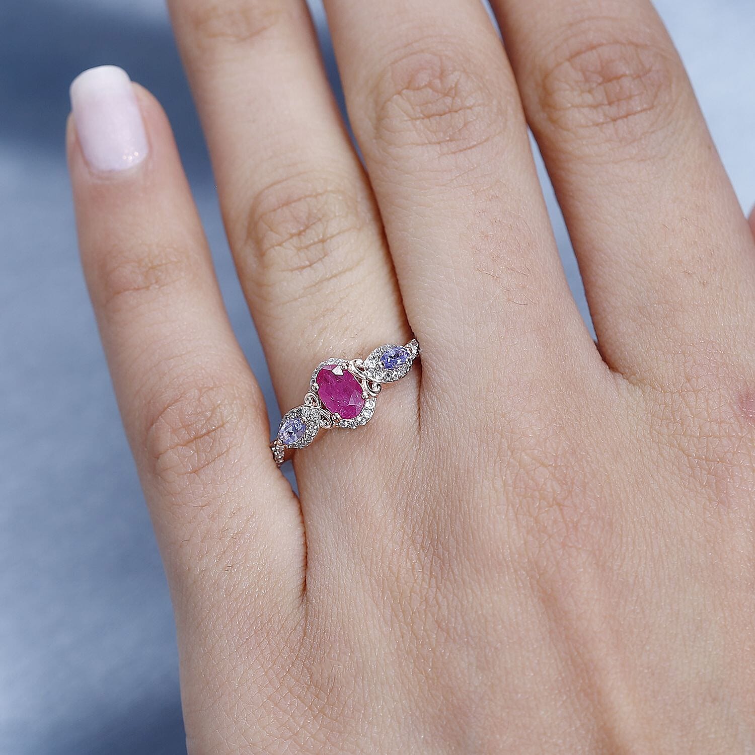 10 - Product card gallery slide 3 (10145213546779)