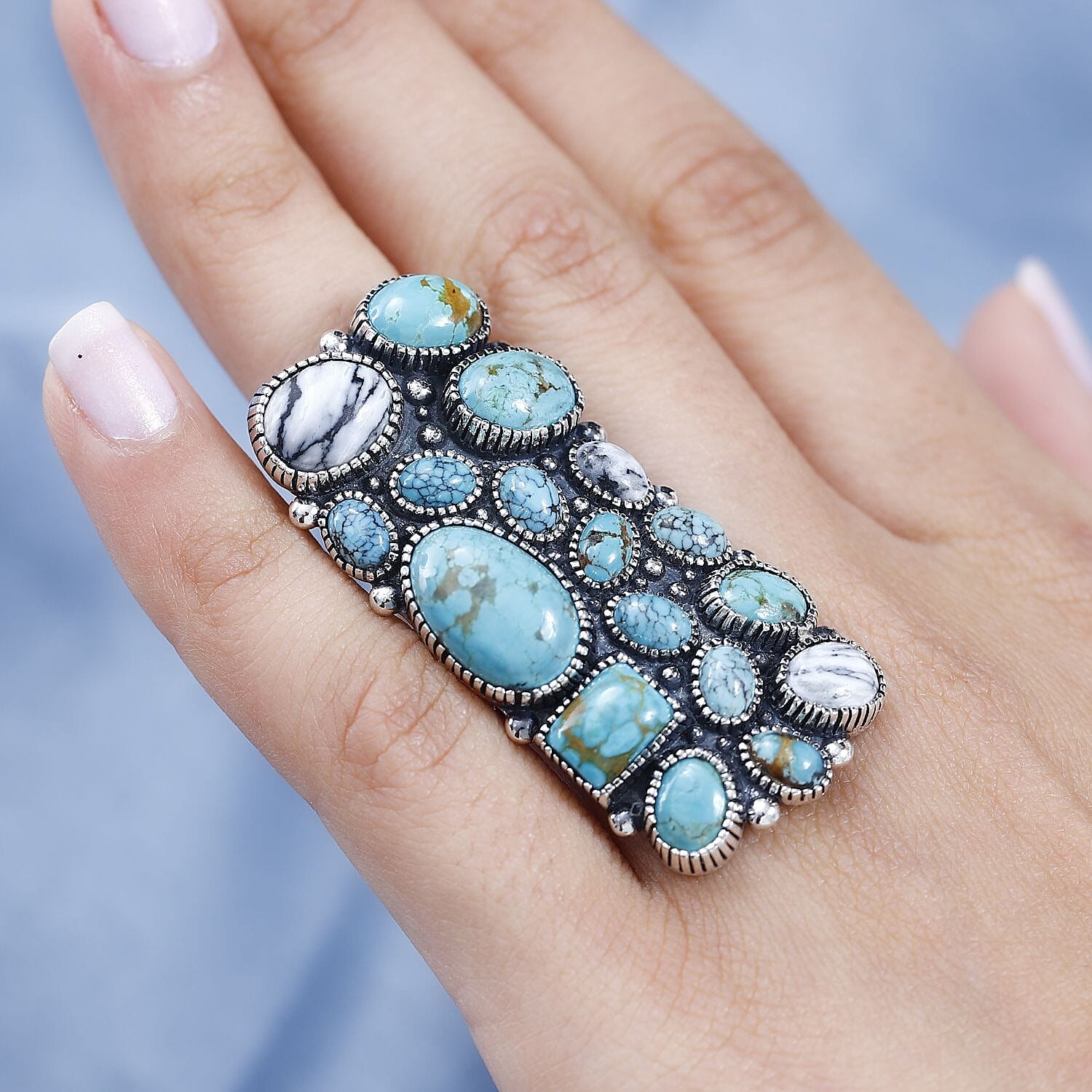 Artisan Crafted Sierra Nevada Turquoise and Multi Gemstone Ring in Sterling Silver (Size 10.0) 25.40 ctw