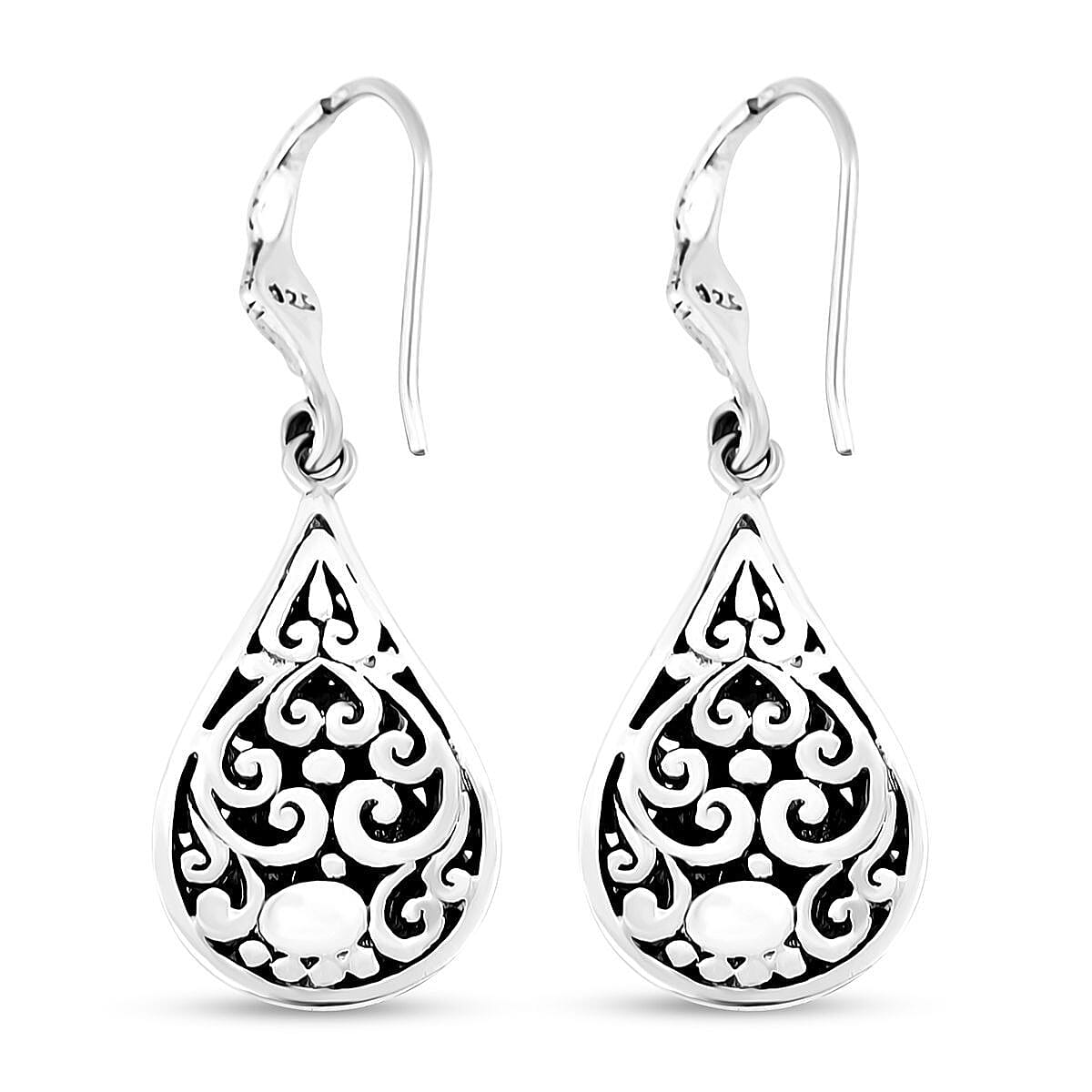 Bali Legacy Blue Star Sapphire (DF) 3.00 ctw Filigree Dangle Earrings in Sterling Silver image number 4