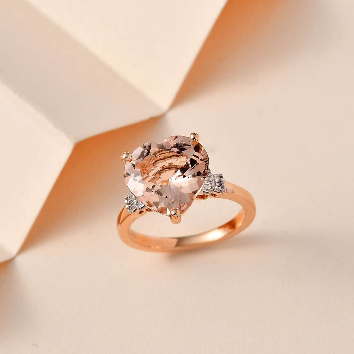 Luxoro 14K Rose Gold AAA Marropino Morganite and G-H I1 Diamond Heart Ring (Size 10.0) 4.65 ctw image number 1