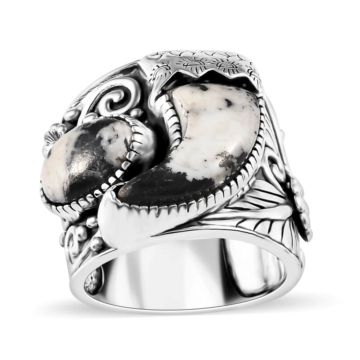 Artisan Crafted White Buffalo 10.65 ctw Bear Claw Men's Ring in Sterling Silver (Size 10.0) image number 0