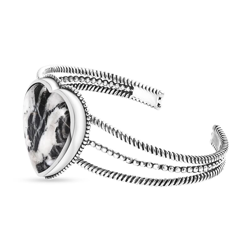 Artisan Crafted White Buffalo 21.40 ctw Heart Shape Cuff Bracelet in Sterling Silver