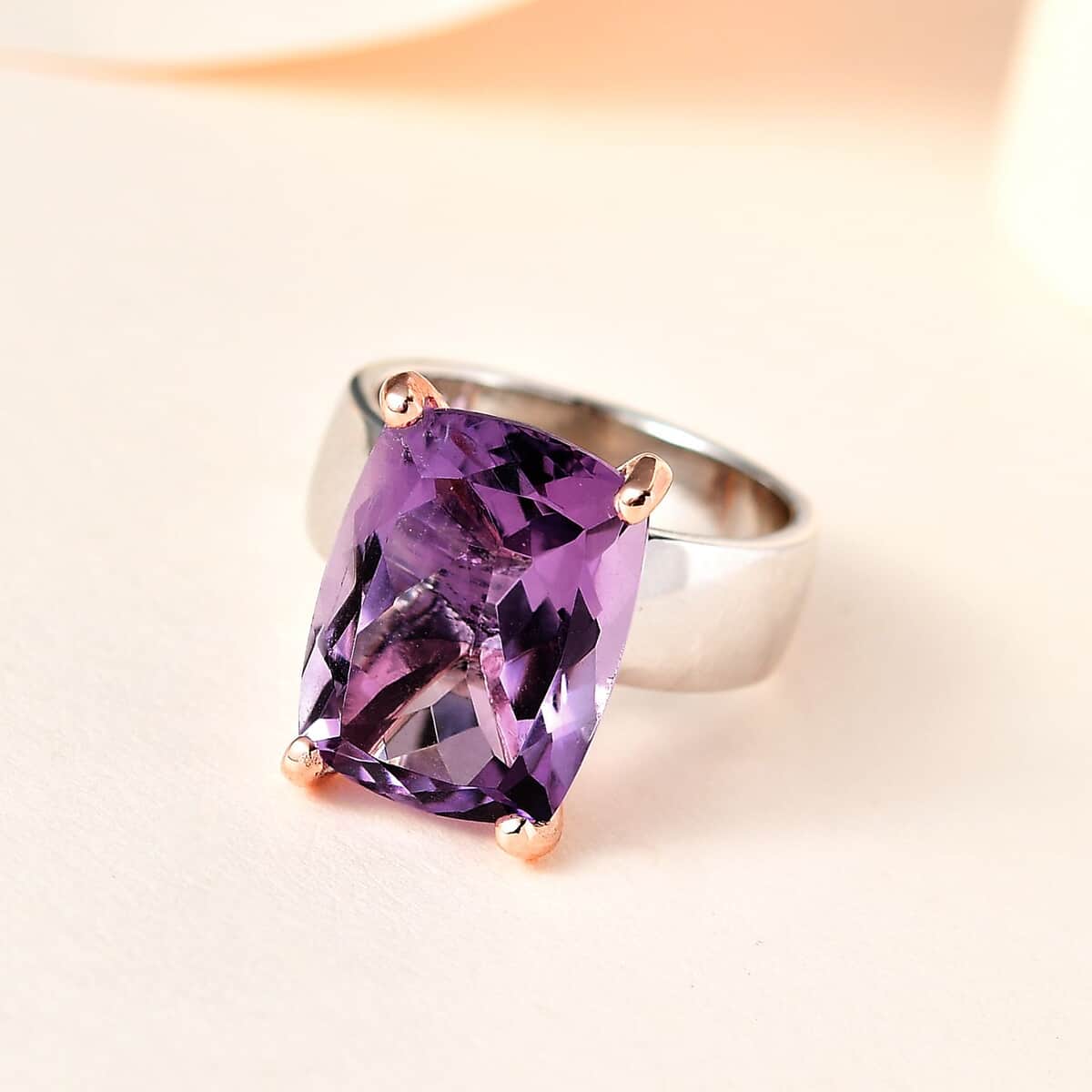 Rose De France Amethyst Solitaire Ring in Vermeil Rose Gold and Platinum Over Sterling Silver (Size 10.0) 10.00 ctw image number 1