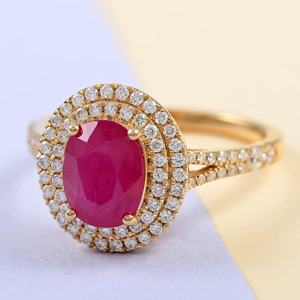 Certified & Appraised Iliana 18K Yellow Gold AAA Ruby and G-H SI Diamond Ring (Size 7.5) 4.60 Grams 2.85 ctw image number 1