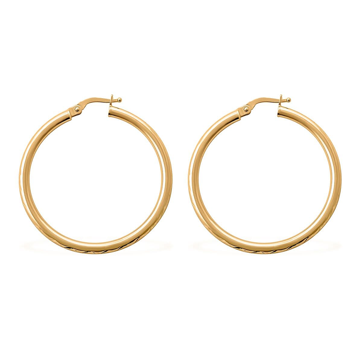 Italian Diamond-cut Hoop Earrings in 10K Yellow Gold 2 Grams image number 3